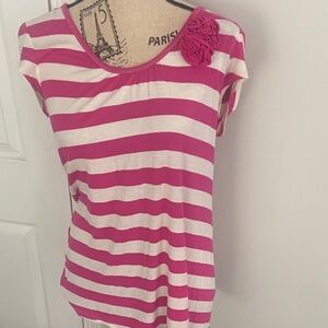 Candie's Fuchsia and Cream Striped Short Sleeve Top size-M